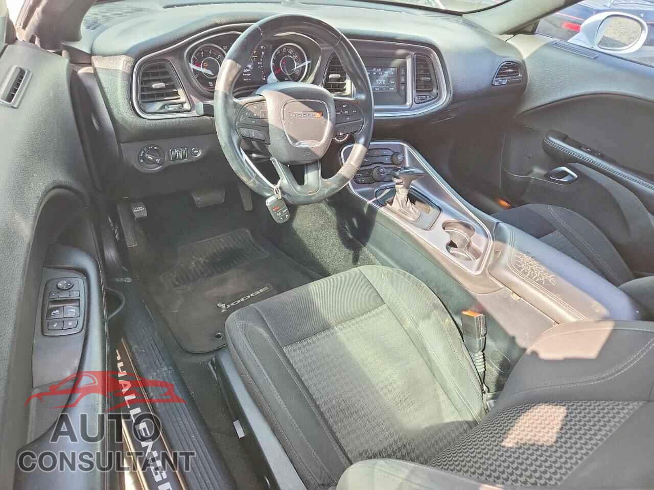 DODGE CHALLENGER 2015 - 2C3CDZAT3FH702305