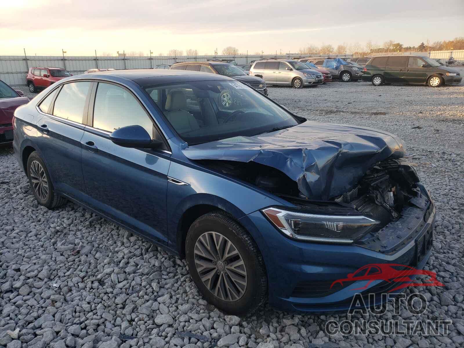 VOLKSWAGEN JETTA 2019 - 3VWE57BUXKM012458