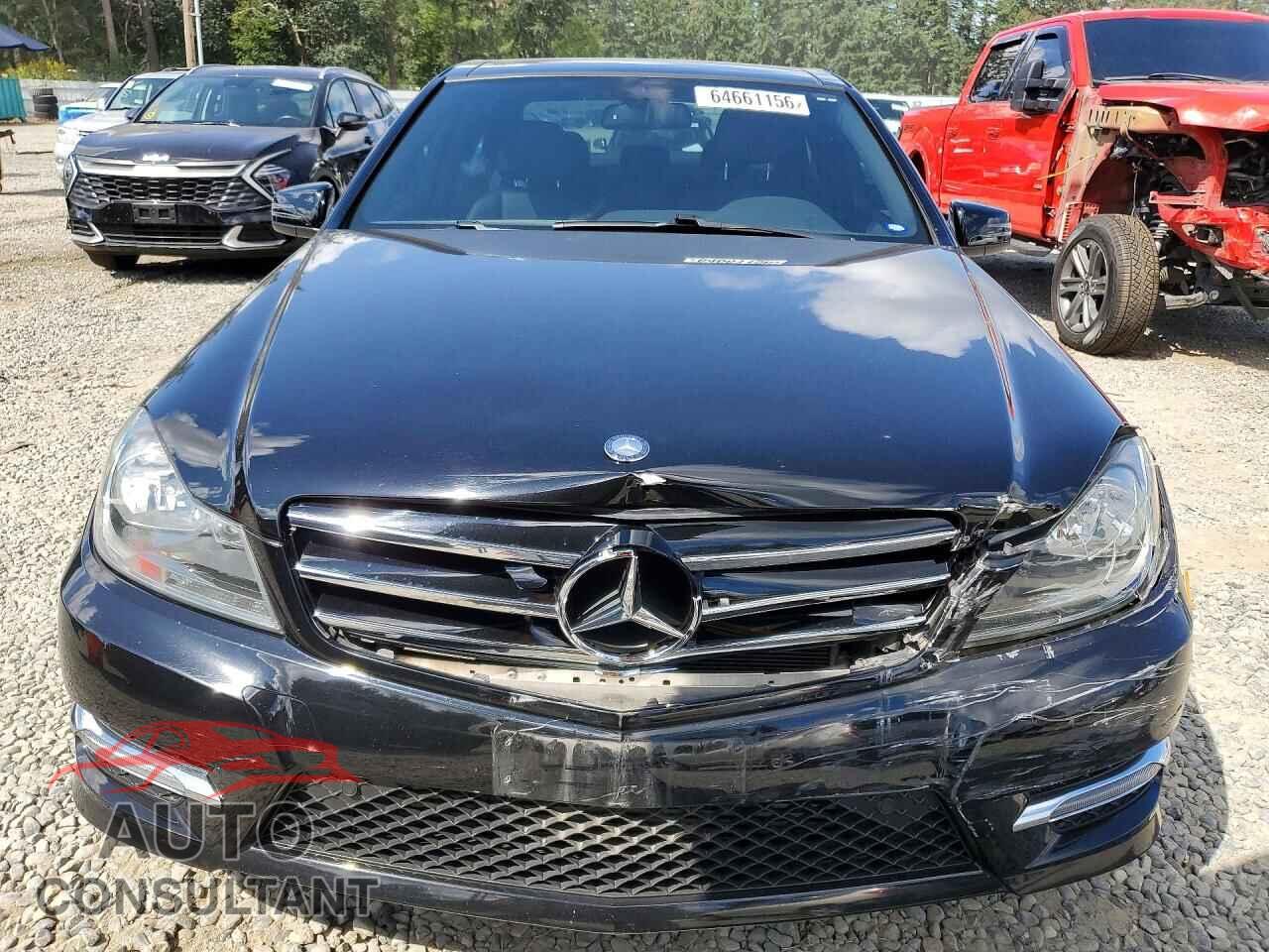 MERCEDES-BENZ C-CLASS 2014 - WDDGF4HB1EA939448