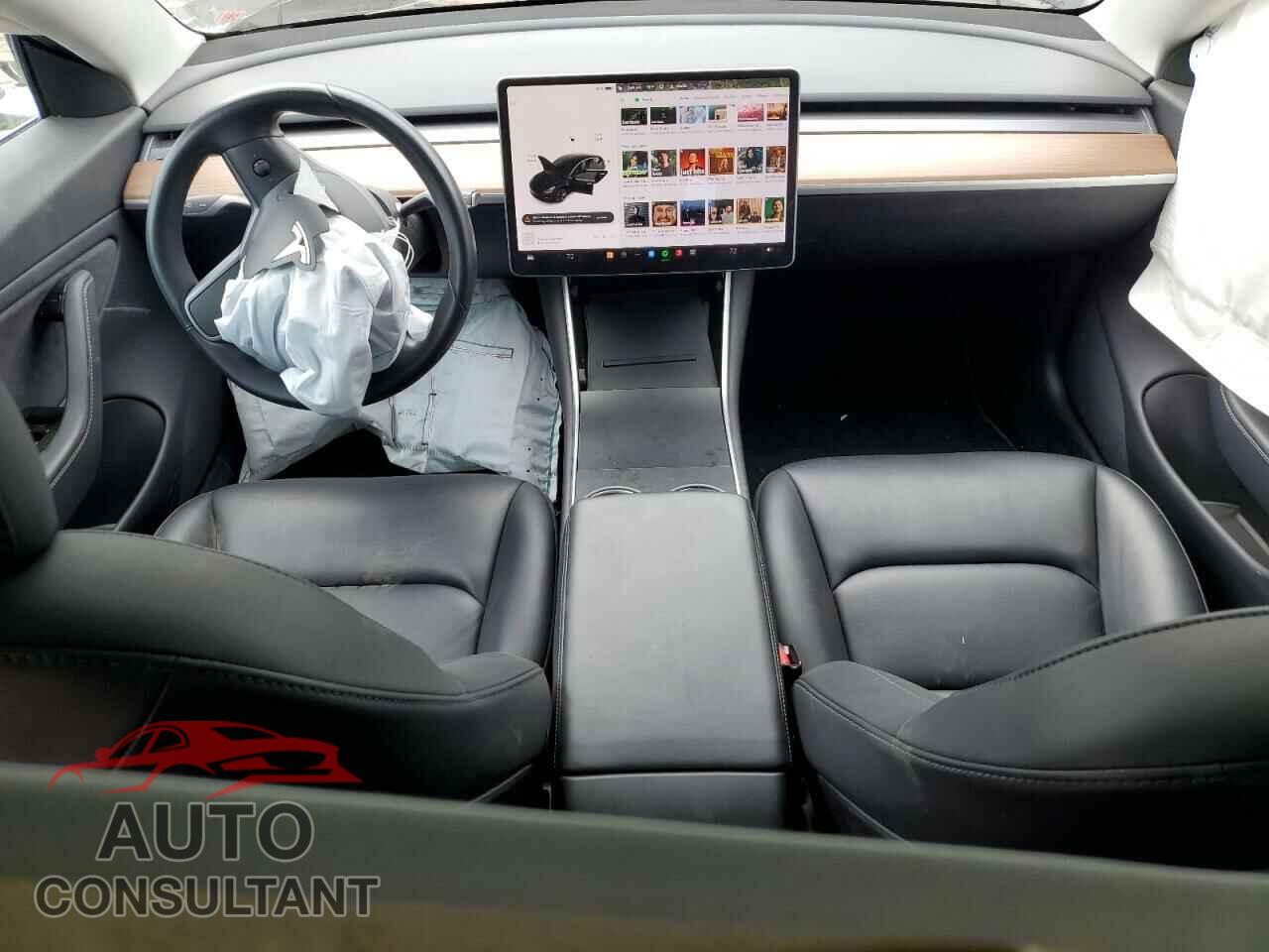 TESLA MODEL 3 2019 - 5YJ3E1EB6KF193547
