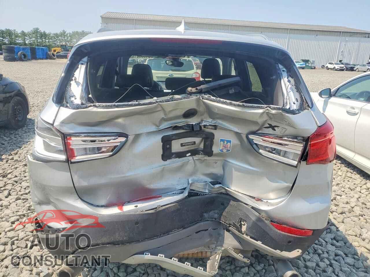 BMW X1 2017 - WBXHT3C36H5F70042