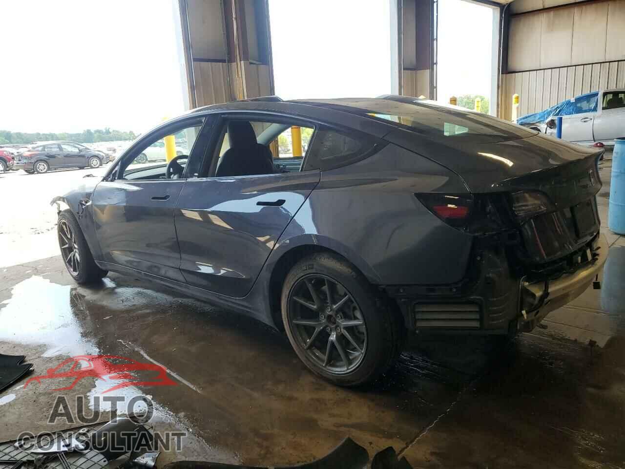 TESLA MODEL 3 2021 - 5YJ3E1EA3MF042630