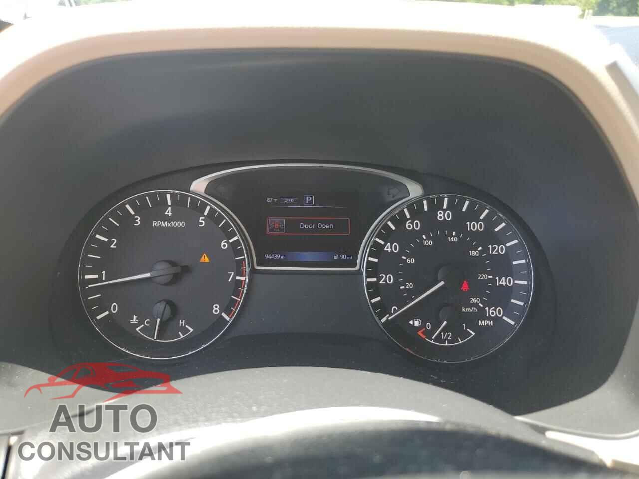 NISSAN PATHFINDER 2017 - 5N1DR2MM4HC690650
