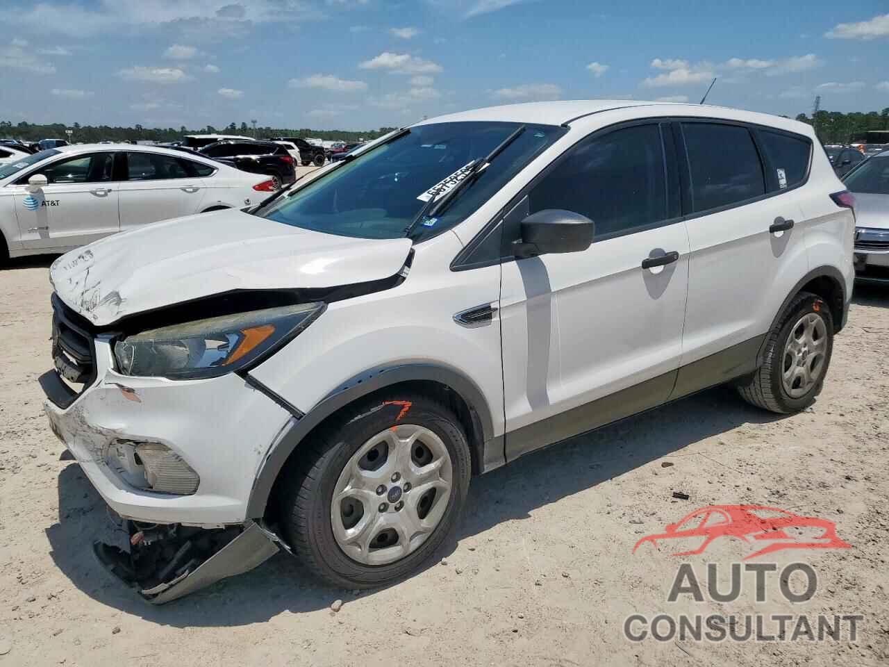 FORD ESCAPE 2018 - 1FMCU0F79JUA30416