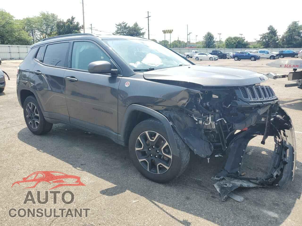 JEEP COMPASS 2019 - 3C4NJDDB9KT752517