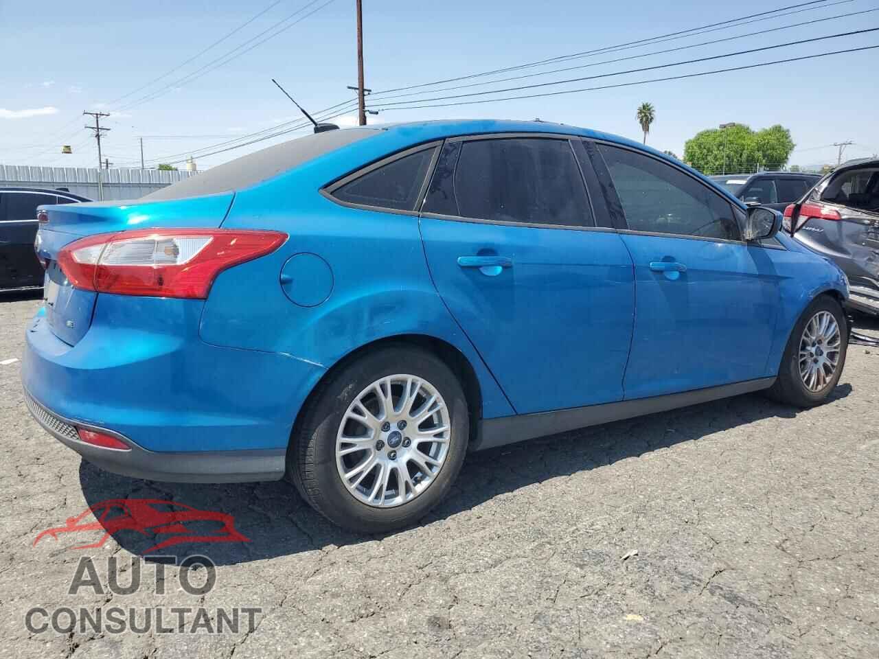 FORD FOCUS 2012 - 1FAHP3F25CL418104