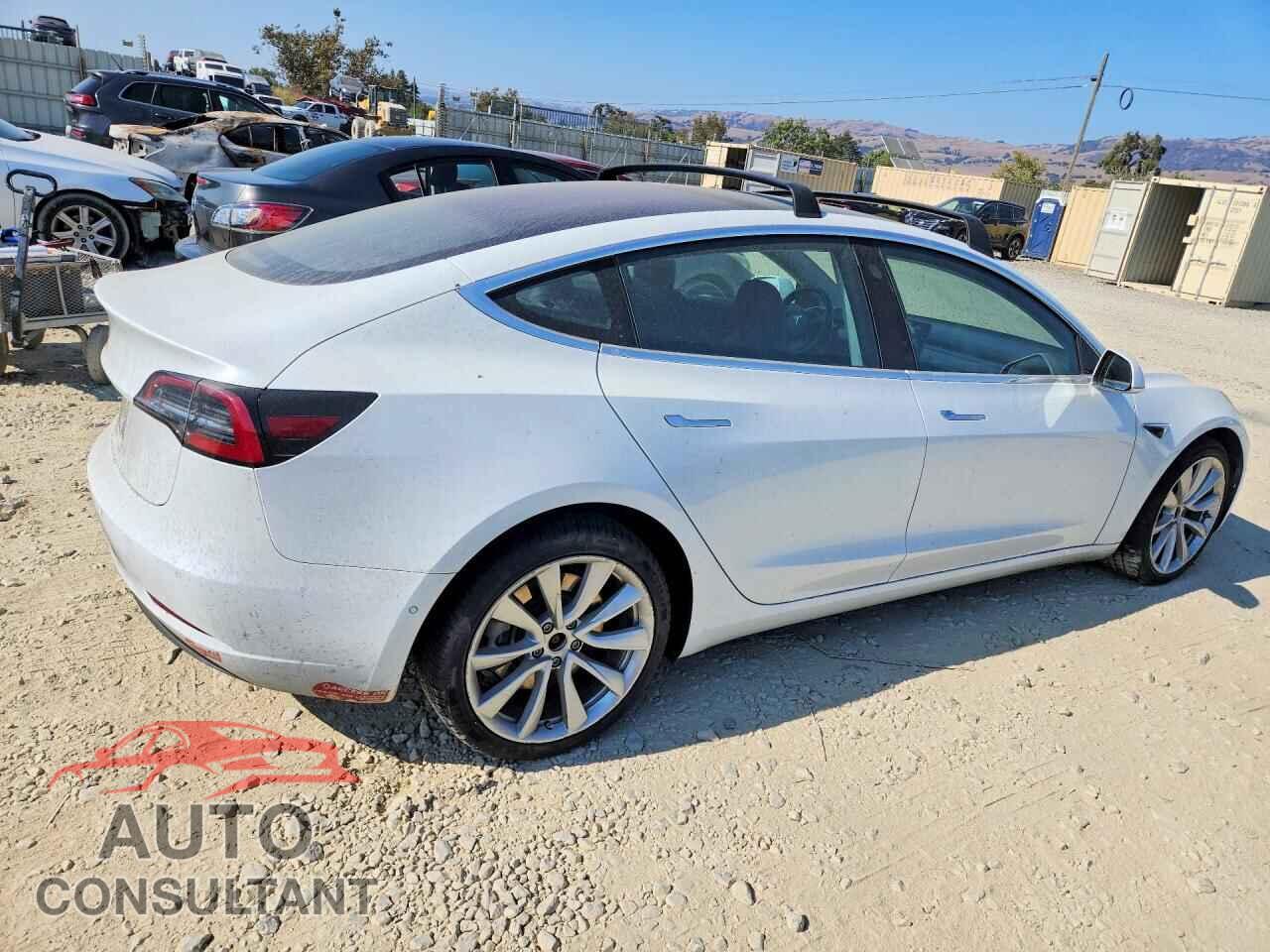 TESLA MODEL 3 2018 - 5YJ3E1EA0JF031256