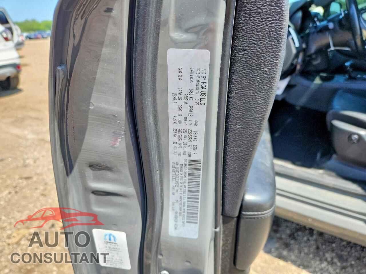 DODGE DURANGO 2020 - 1C4RDJDG3LC309795
