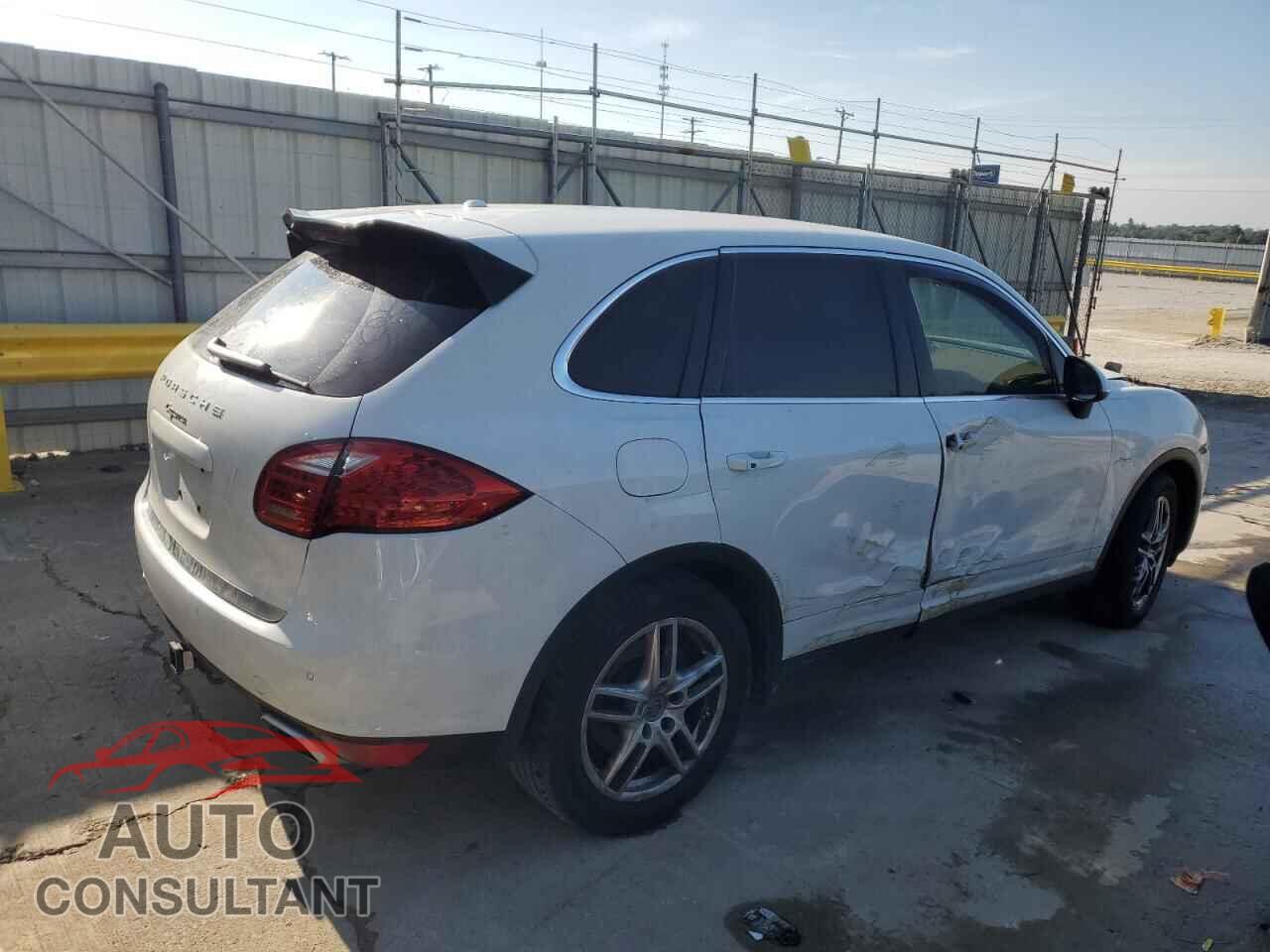 PORSCHE CAYENNE 2013 - WP1AF2A22DLA39917
