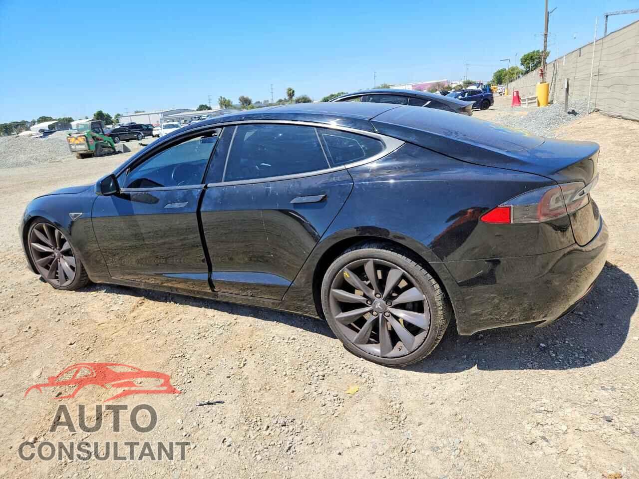 TESLA MODEL S 2016 - 5YJSA1E19GF151802