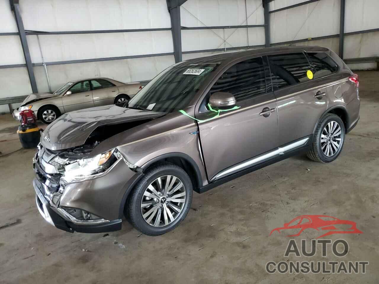 MITSUBISHI OUTLANDER 2019 - JA4AD3A39KZ008805