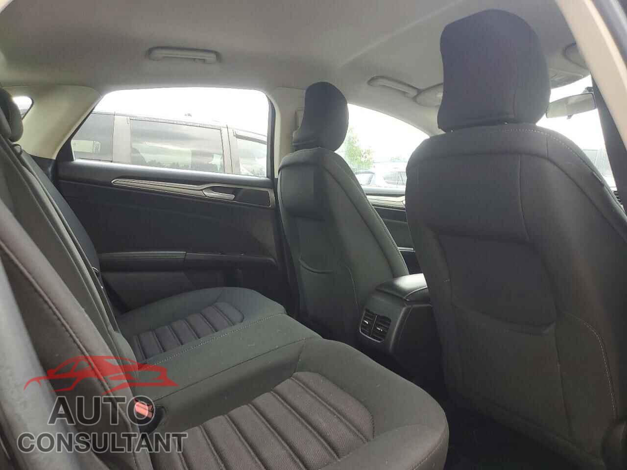 FORD FUSION 2017 - 3FA6P0H77HR183339