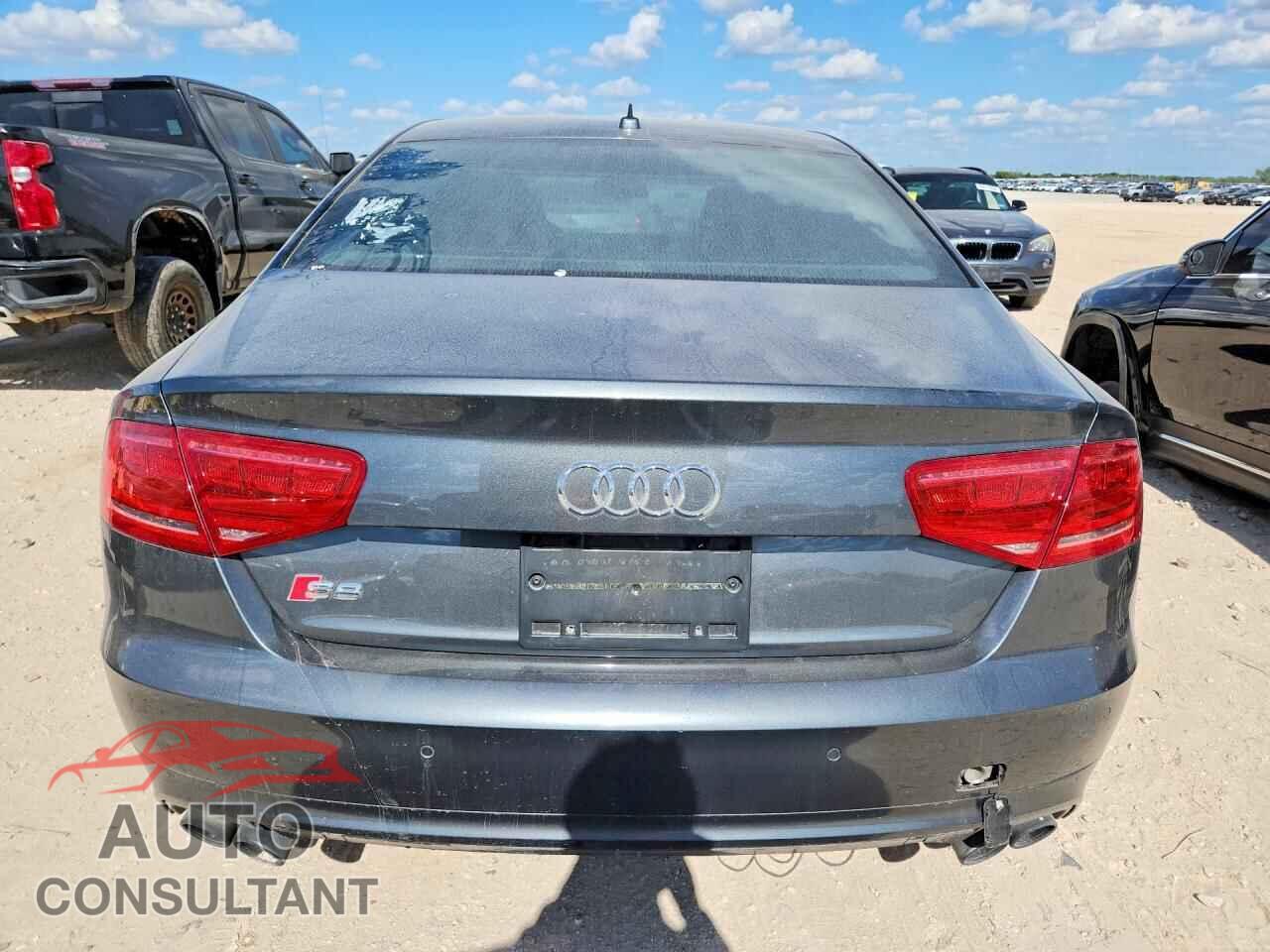 AUDI S8 2014 - WAUD2AFD2EN005686