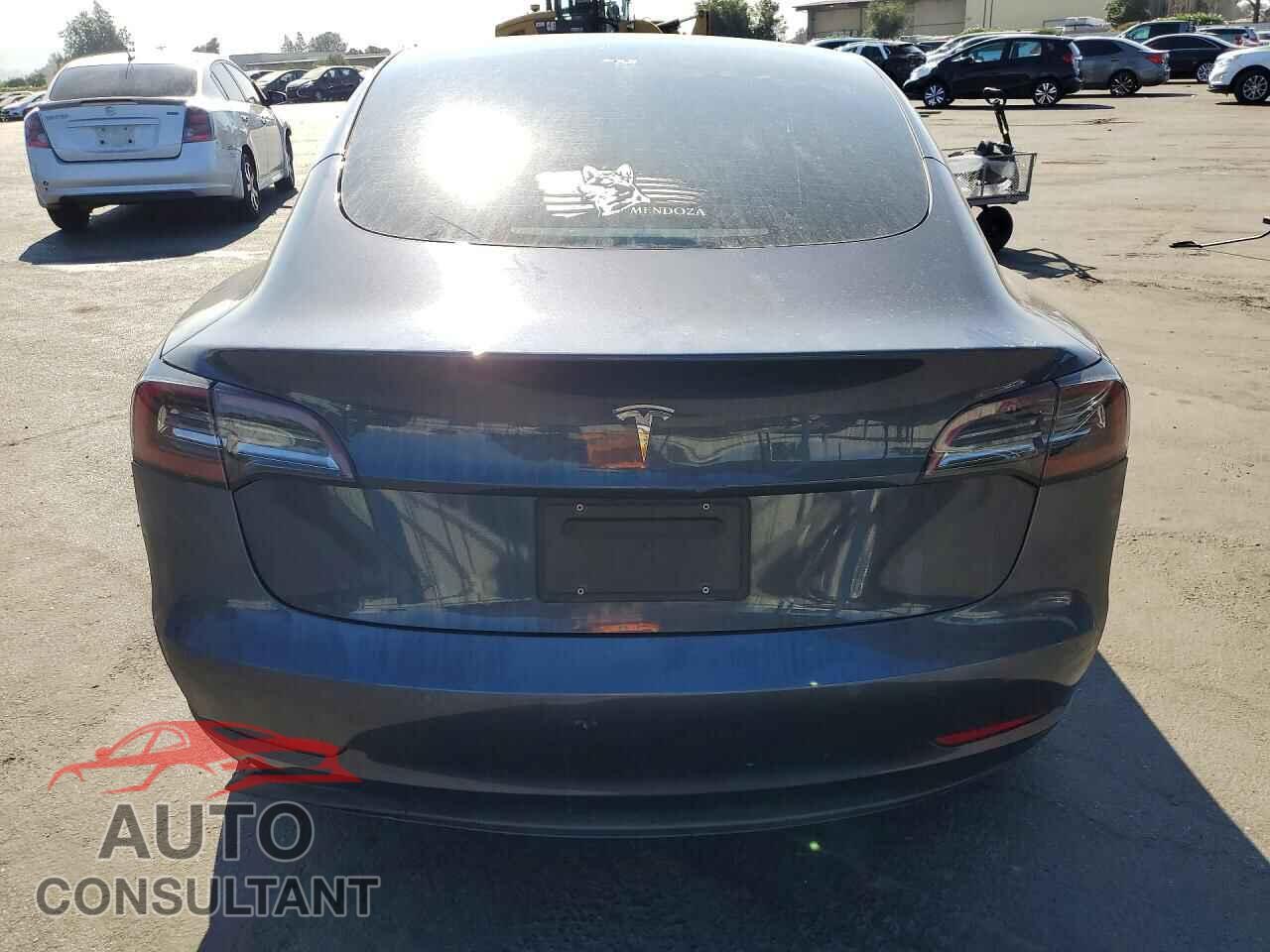 TESLA MODEL 3 2021 - 5YJ3E1EA2MF996897