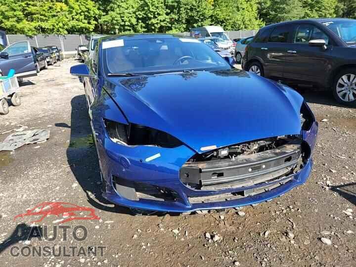 TESLA MODEL S 2016 - 5YJSA1E2XGF128926