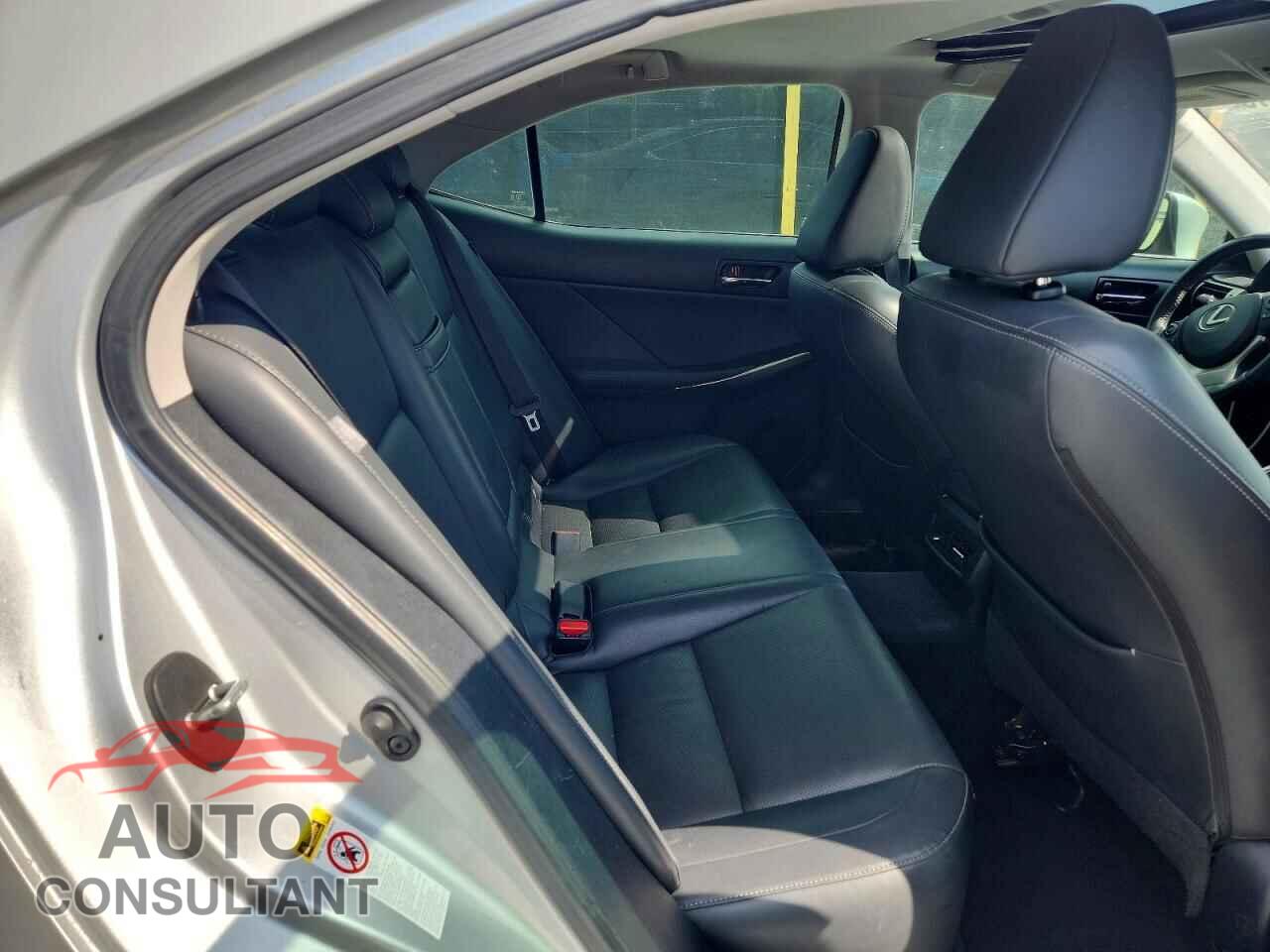 LEXUS IS 2014 - JTHBF1D26E5009402