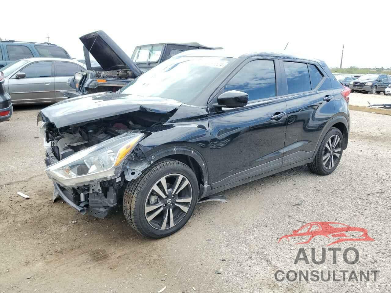 NISSAN KICKS 2018 - 3N1CP5CU8JL519986