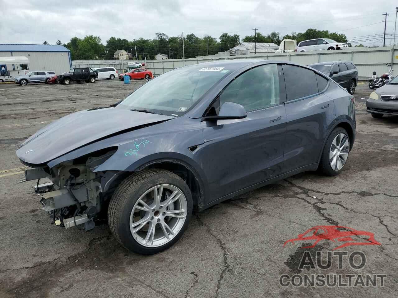 TESLA MODEL Y 2021 - 5YJYGDED4MF103883