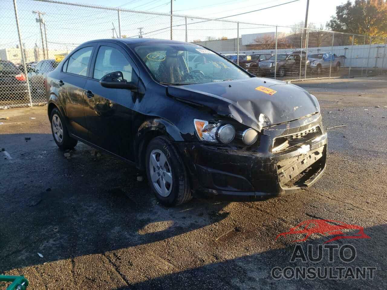 CHEVROLET SONIC 2016 - 1G1JA5SH2G4176268