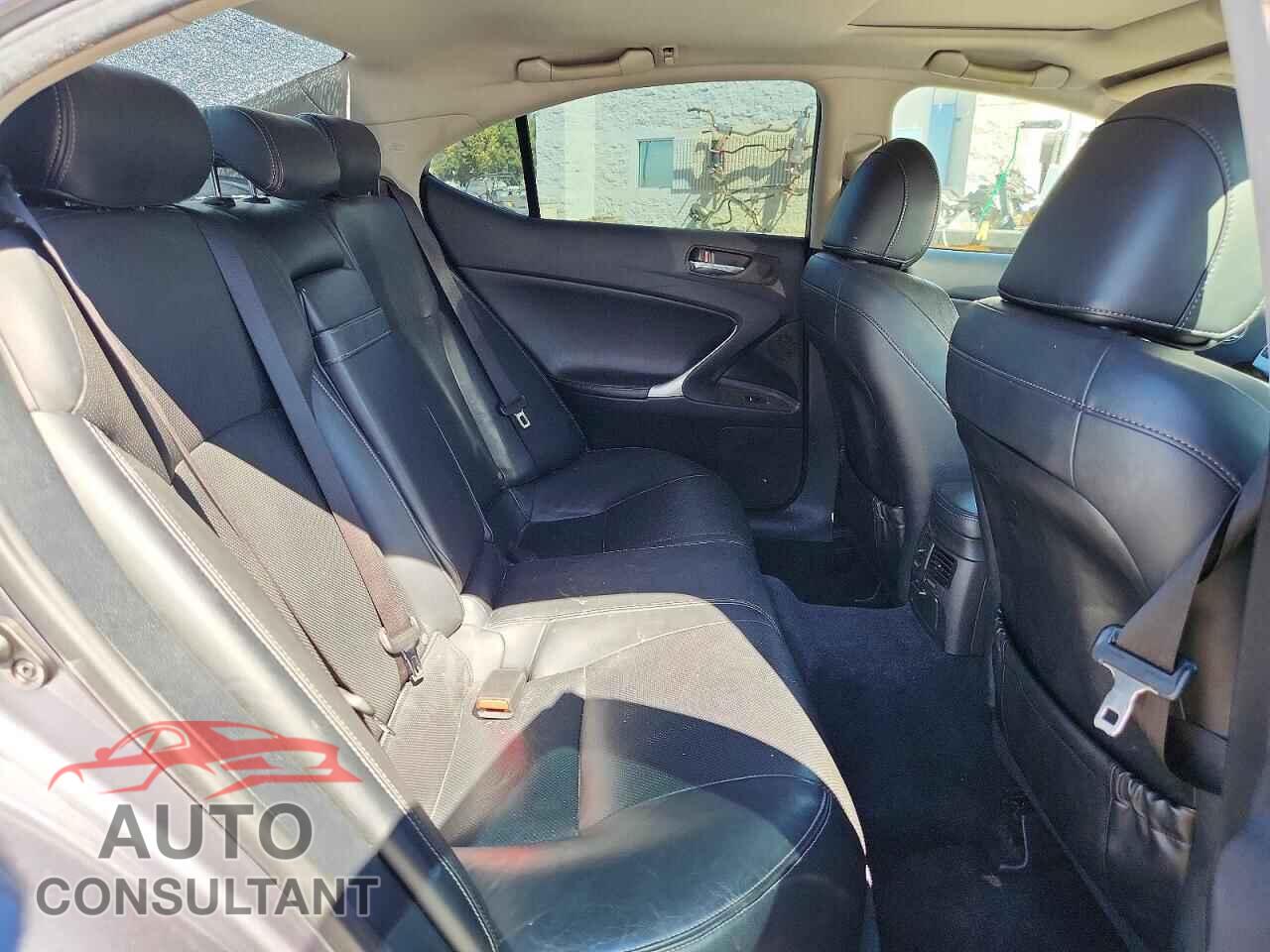 LEXUS IS 2012 - JTHBF5C28C5176785