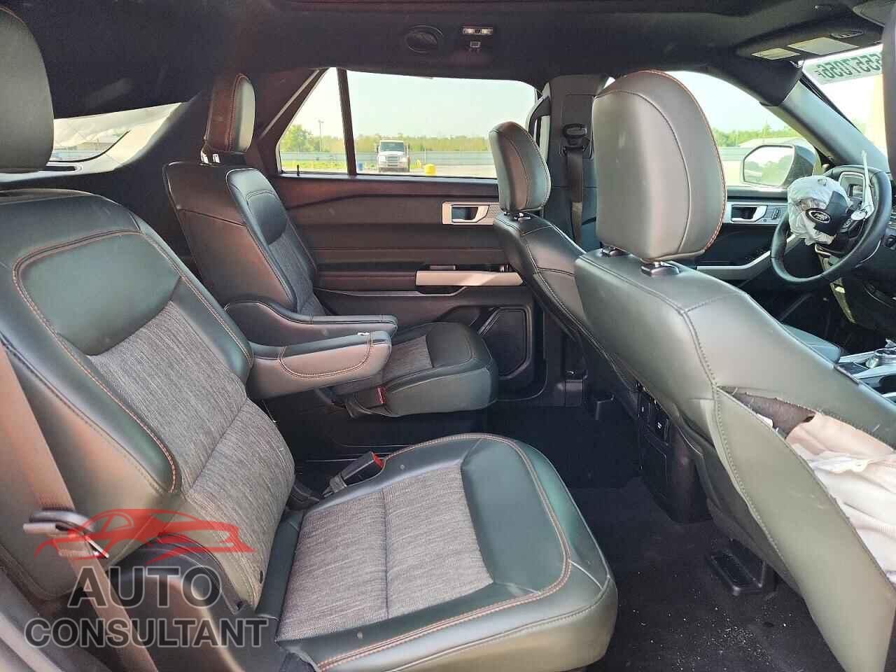 FORD EXPLORER 2023 - 1FMSK8JH1PGB52372