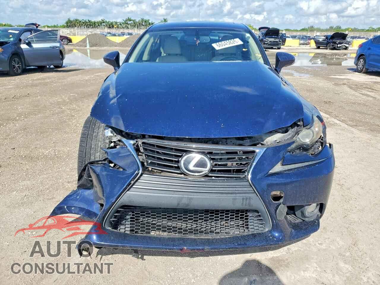 LEXUS IS 2014 - JTHBF1D24E5028398