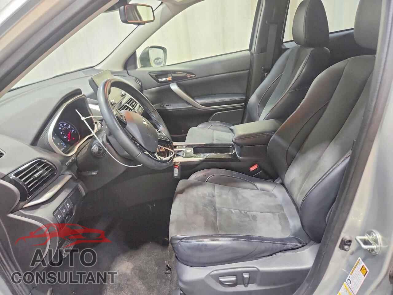 MITSUBISHI ECLIPSE 2025 - JA4ATWAA1SZ007957