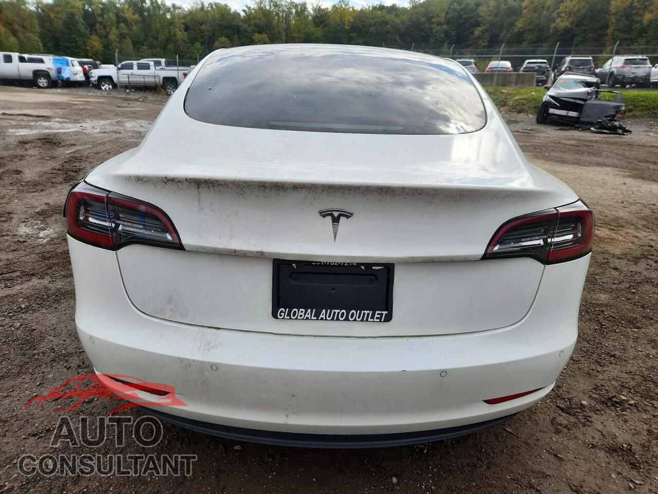 TESLA MODEL 3 2021 - 5YJ3E1EA2MF047057