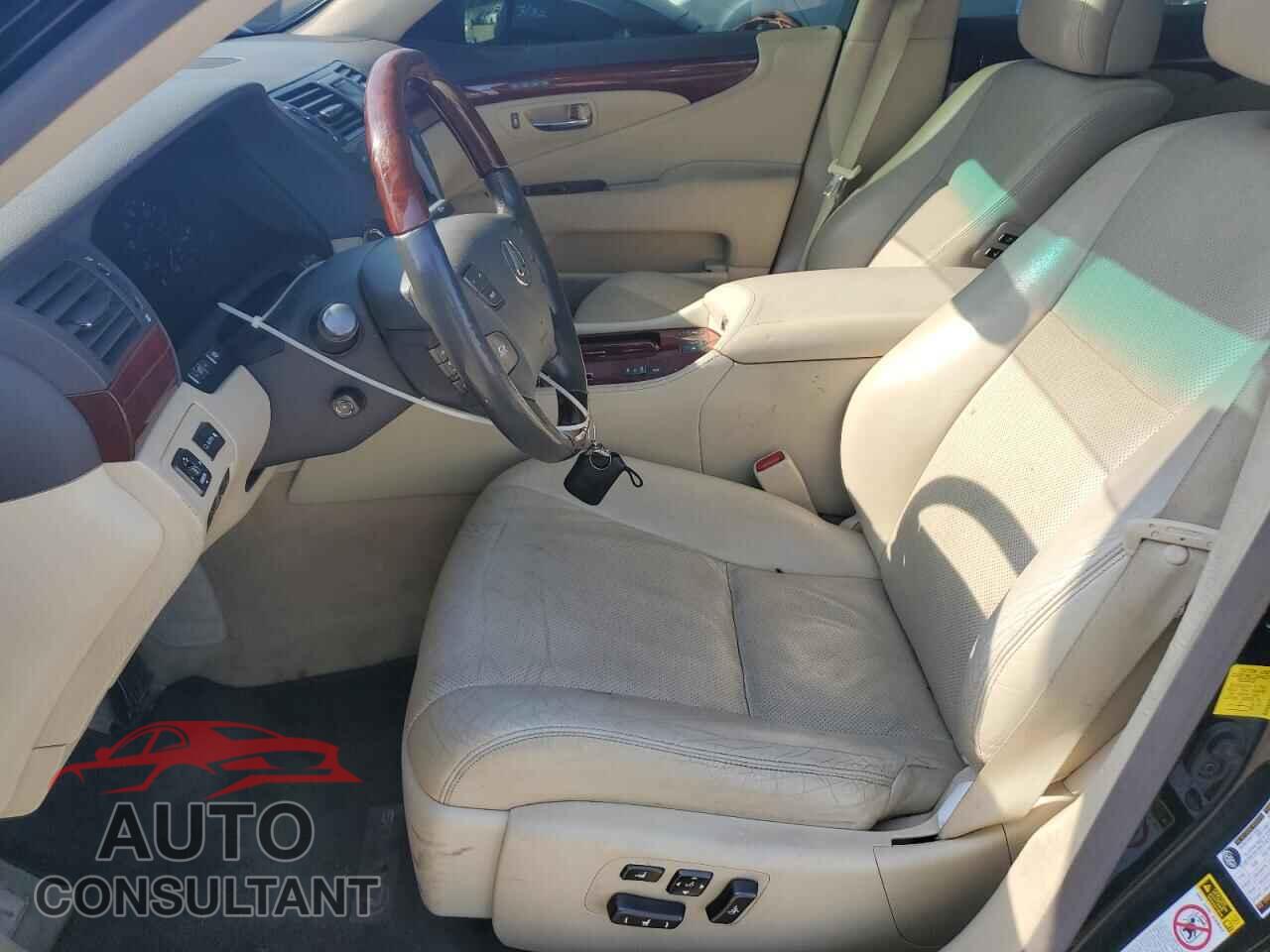 LEXUS LS460 2012 - JTHCL5EF3C5014561