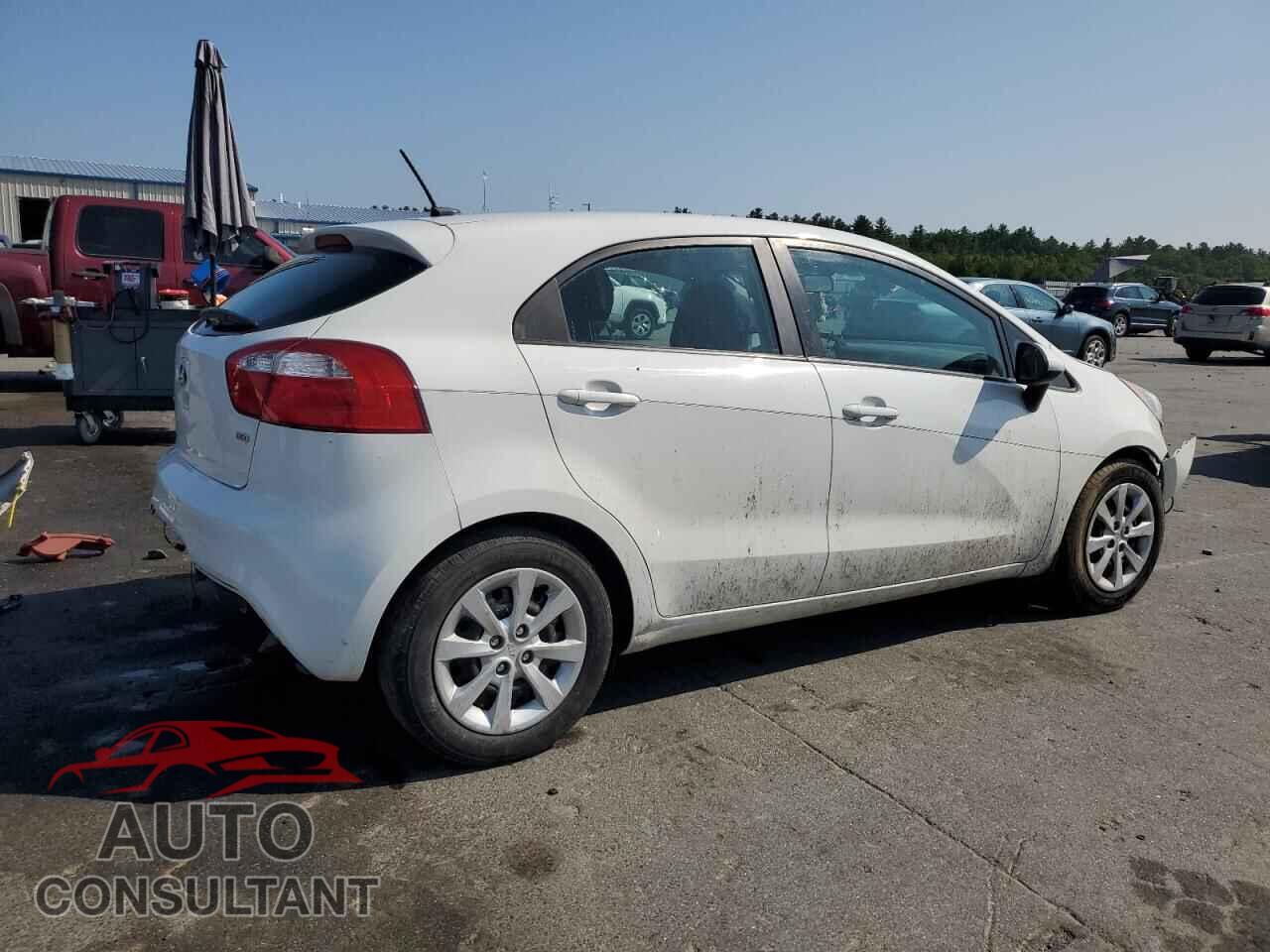 KIA RIO 2014 - KNADM5A32E6401207