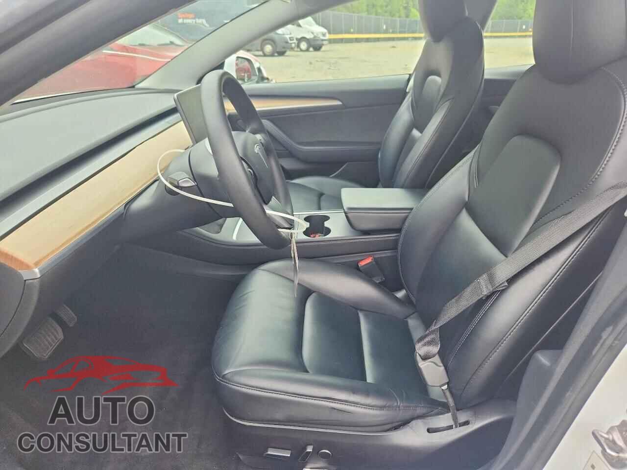 TESLA MODEL 3 2021 - 5YJ3E1EA9MF992488