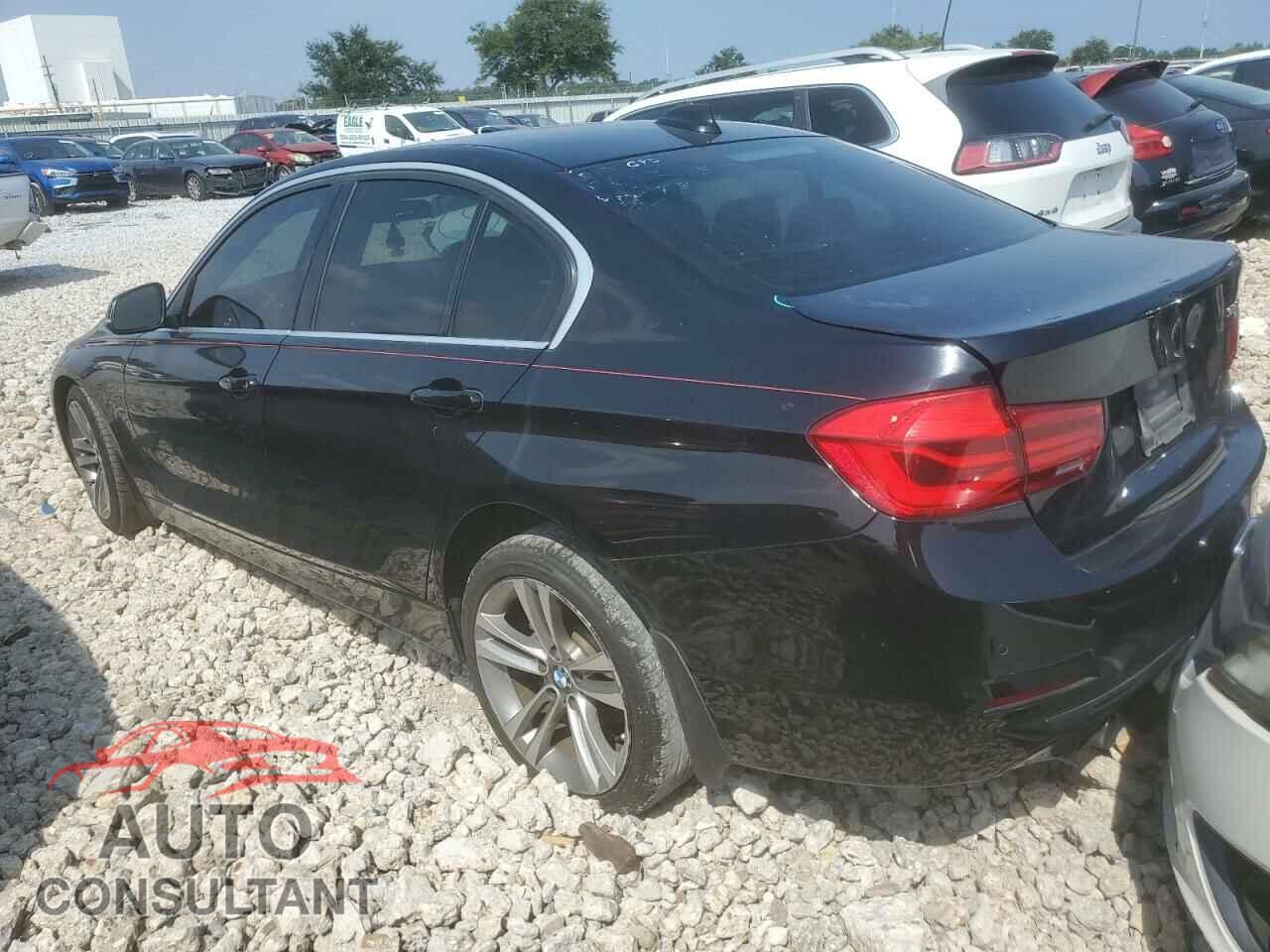BMW 3 SERIES 2017 - WBA8B9C38HK885889