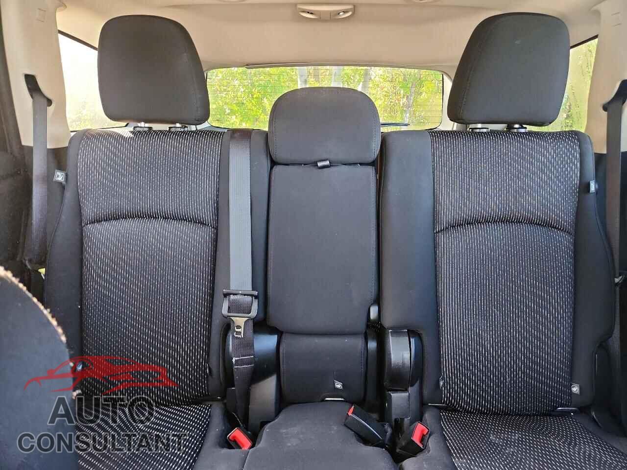 DODGE JOURNEY 2015 - 3C4PDCCB0FT600661