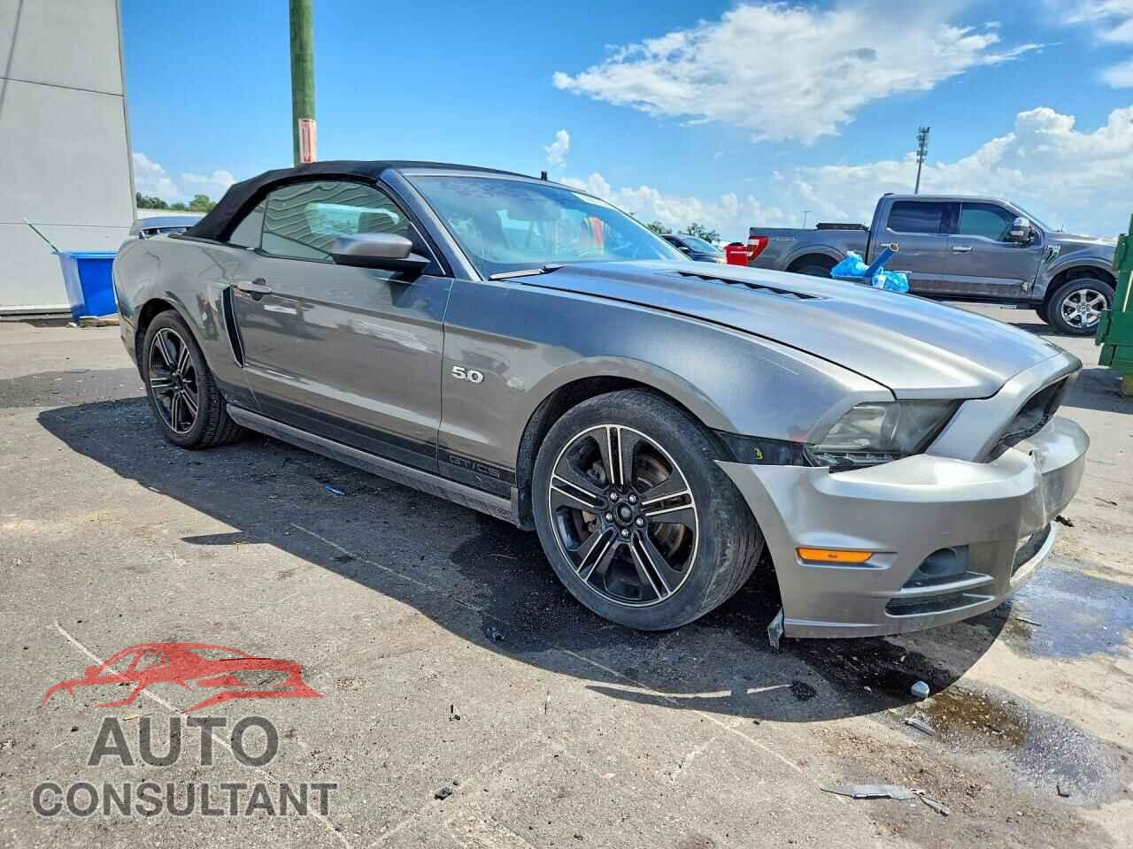 FORD MUSTANG 2013 - 1ZVBP8FF6D5238133