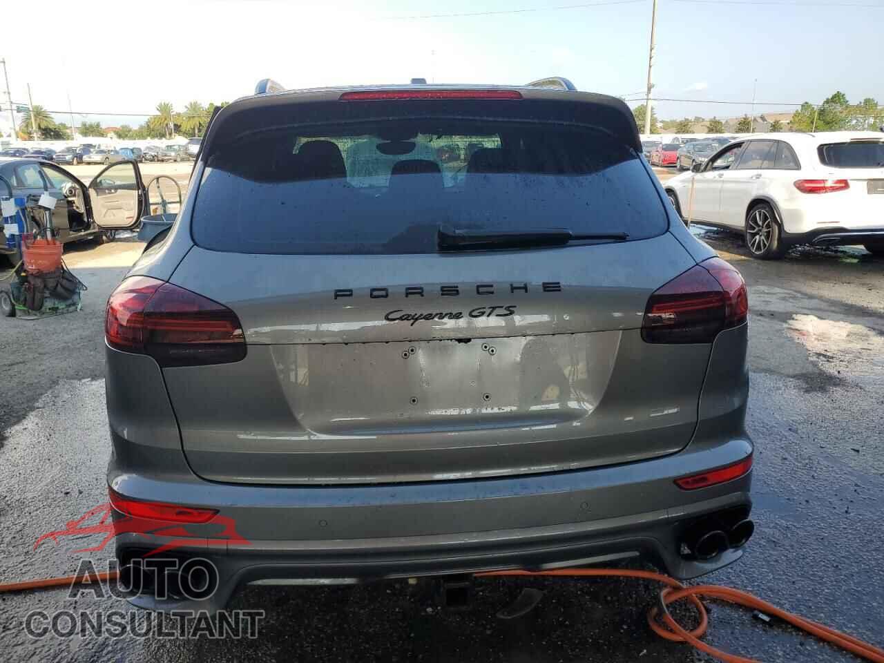 PORSCHE CAYENNE 2016 - WP1AD2A26GLA77936