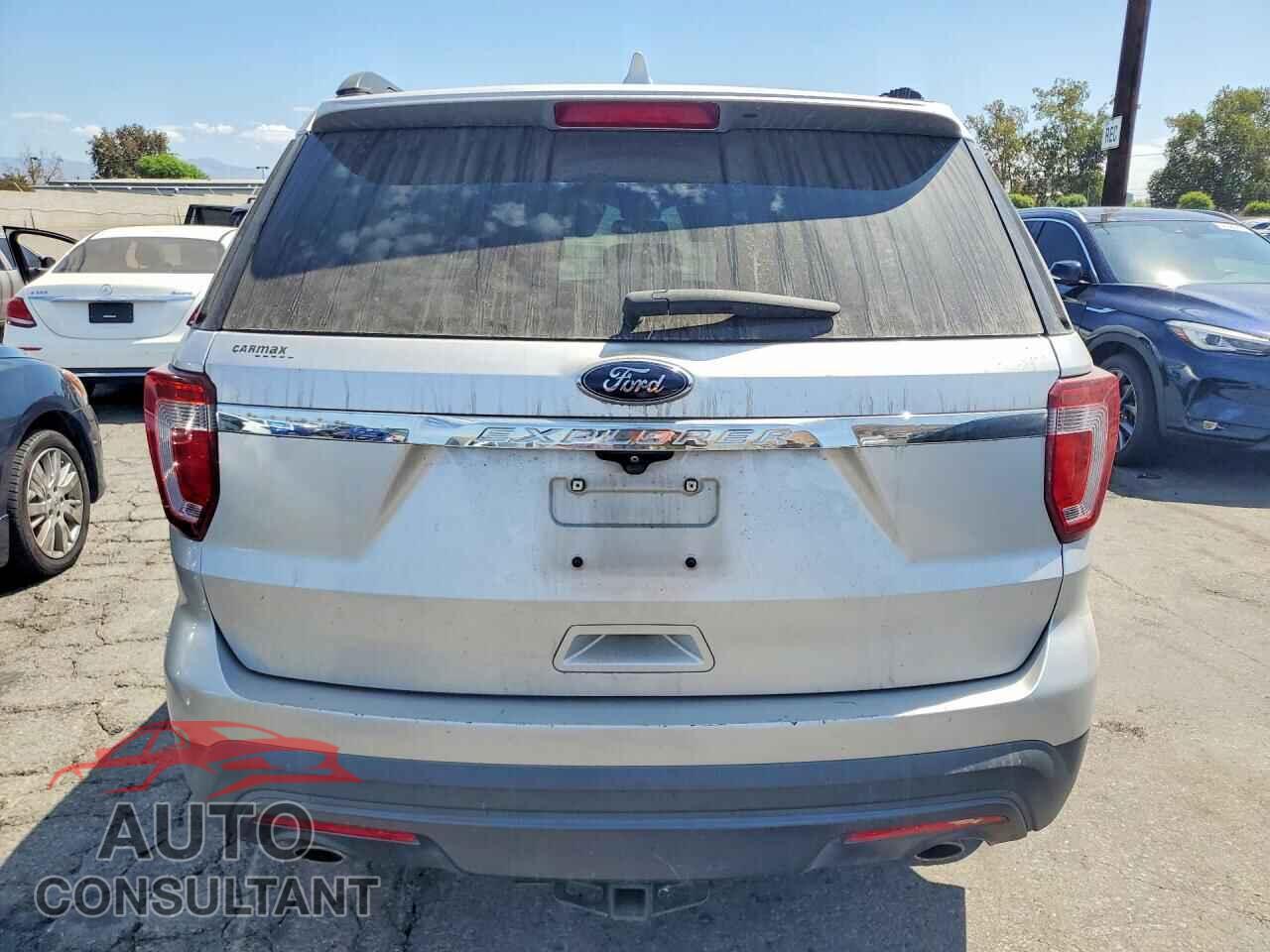 FORD EXPLORER 2017 - 1FM5K7B88HGE29266