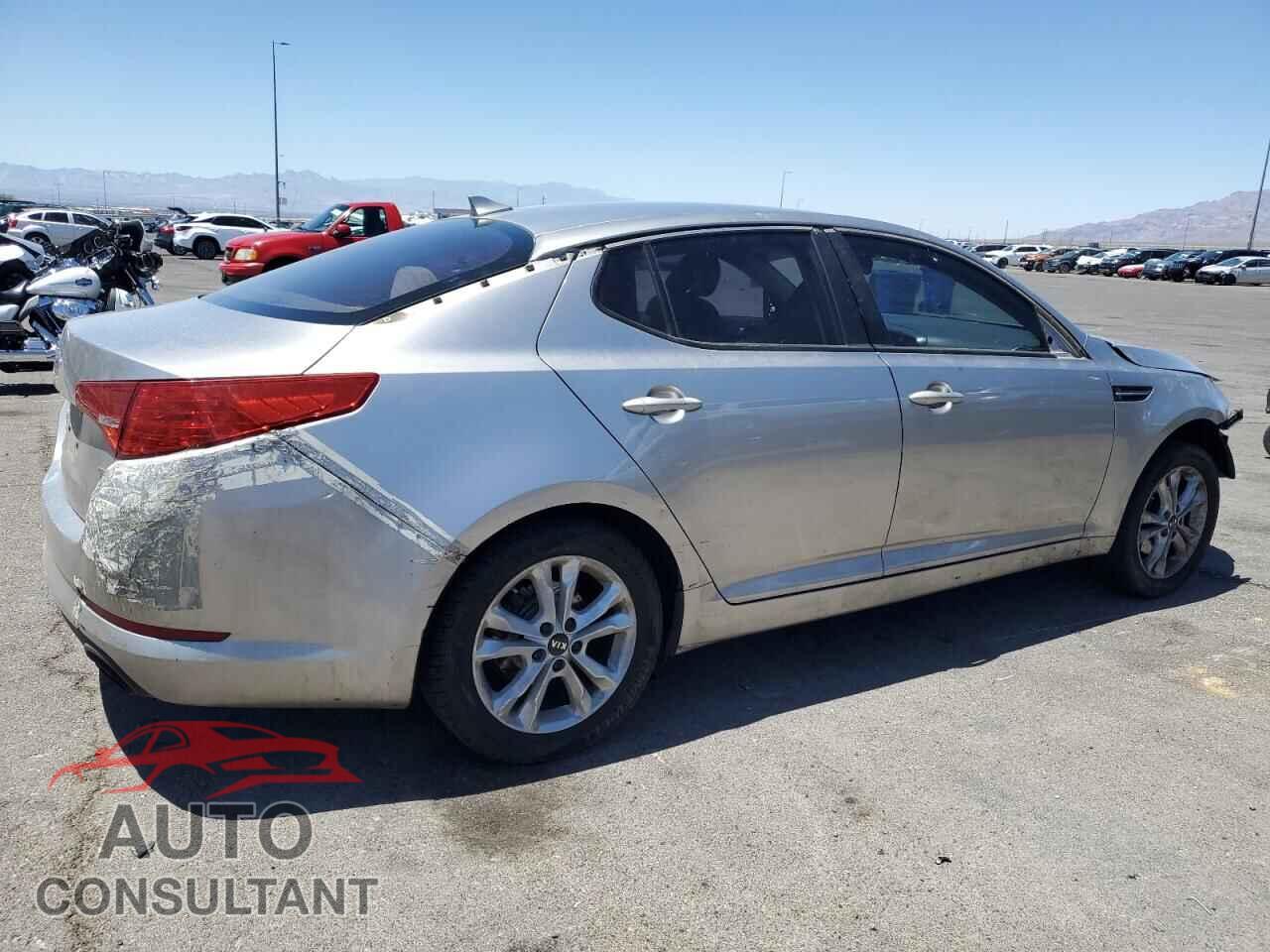 KIA OPTIMA 2011 - KNAGM4A7XB5145944