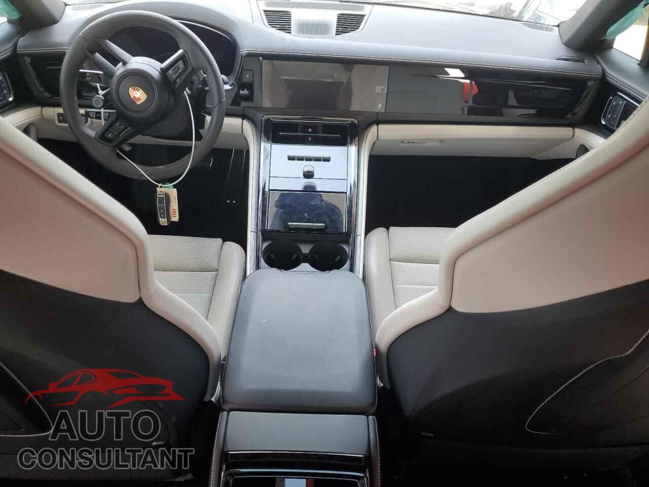 PORSCHE PANAMERA 2025 - WP0AA2YA6SL008941