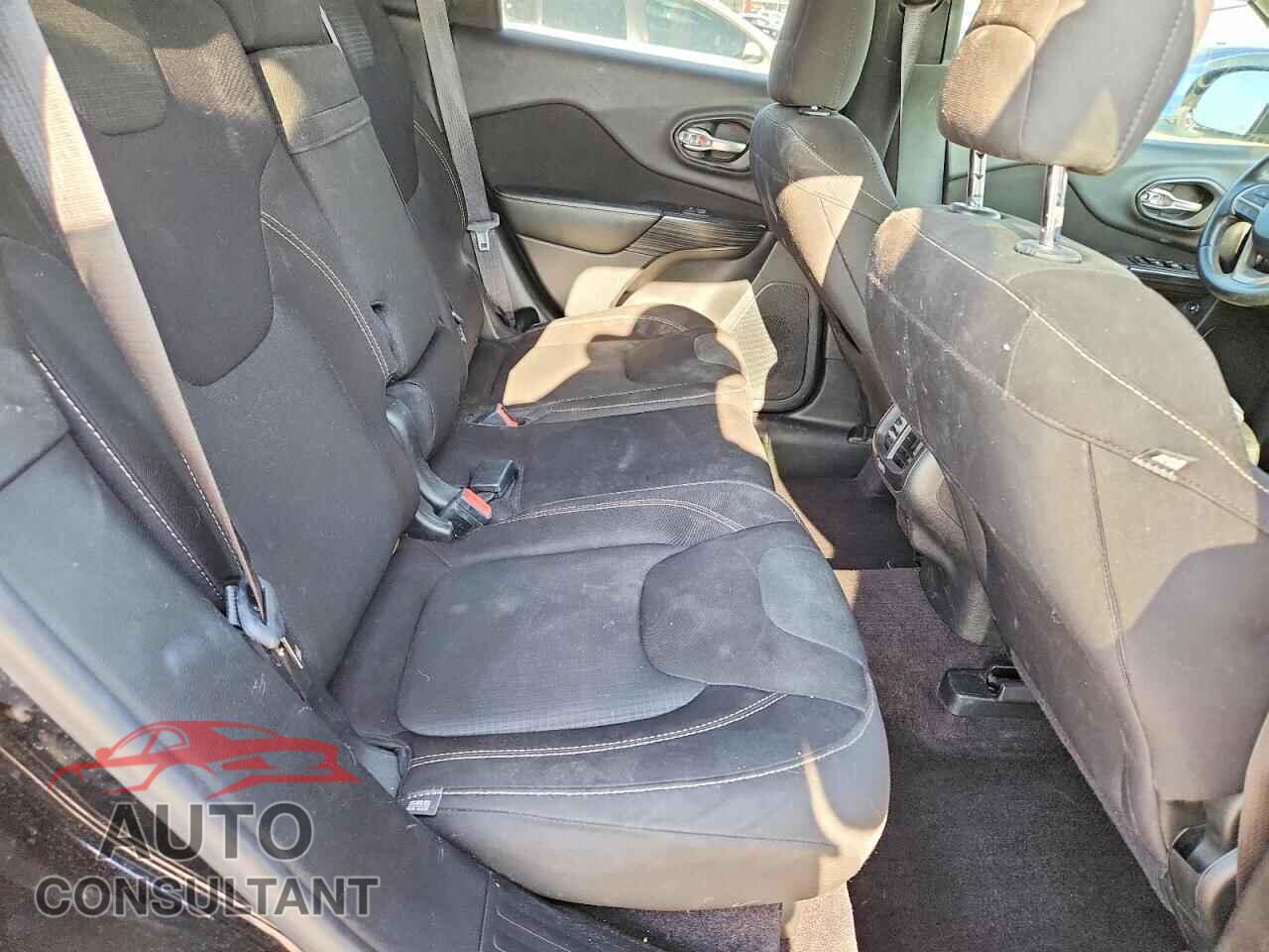 JEEP CHEROKEE 2017 - 1C4PJLCB9HW523603