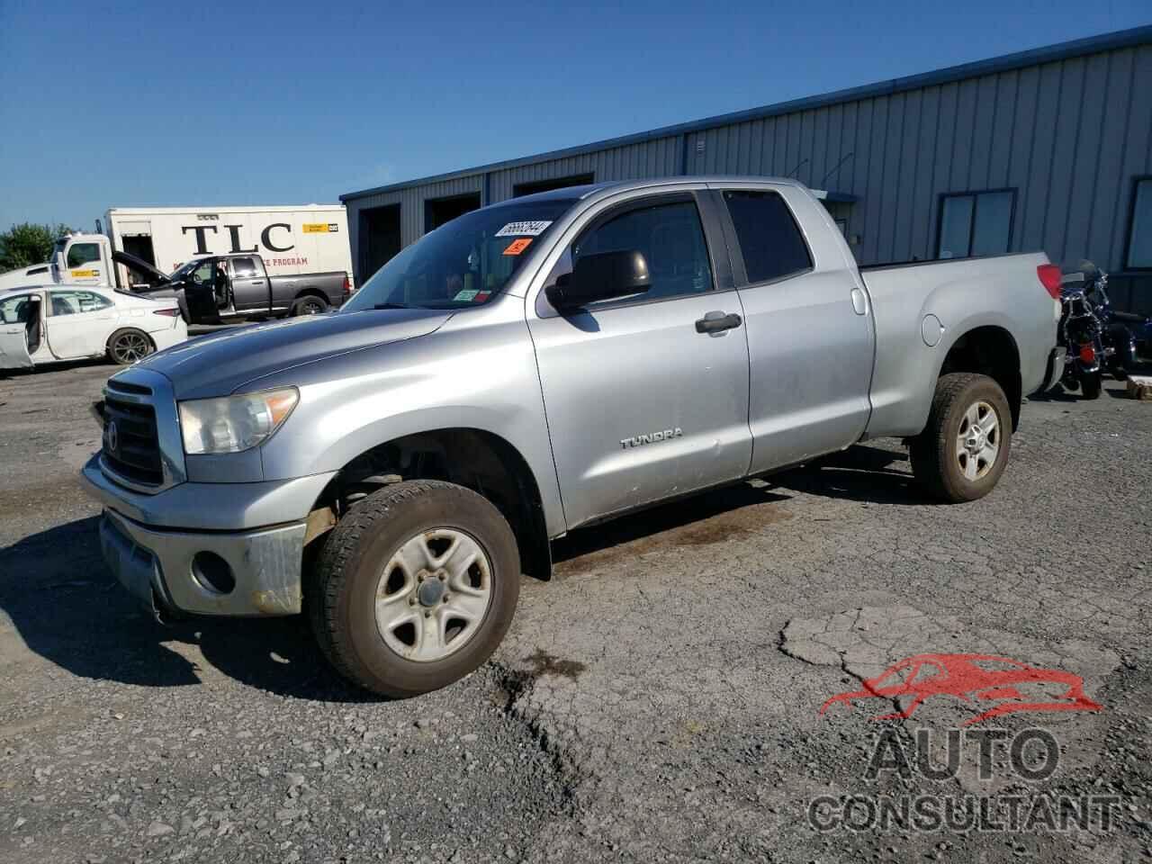 TOYOTA TUNDRA 2013 - 5TFUM5F17DX049759