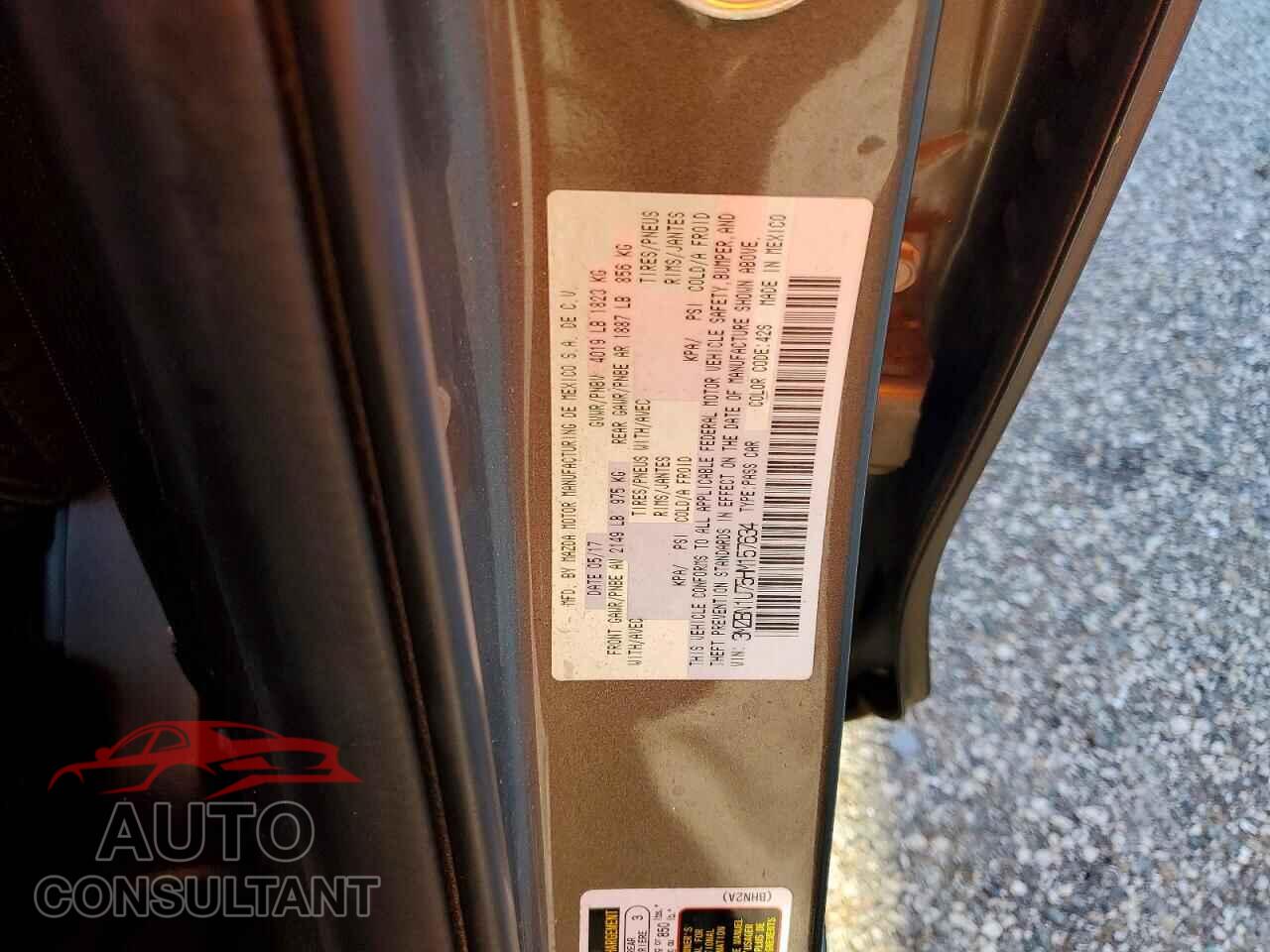 MAZDA 3 2017 - 3MZBN1U75HM157634