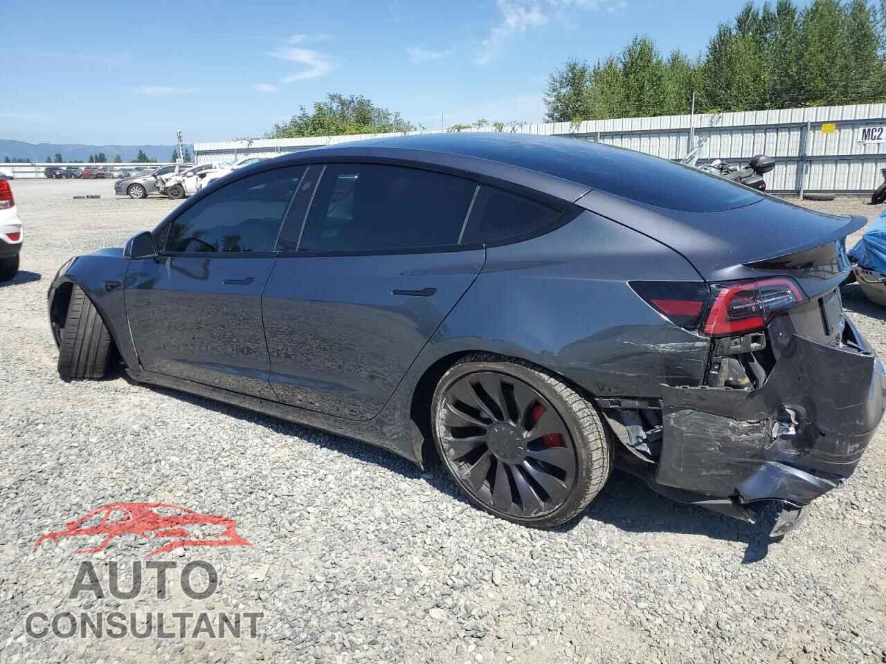 TESLA MODEL 3 2021 - 5YJ3E1EC4MF056151