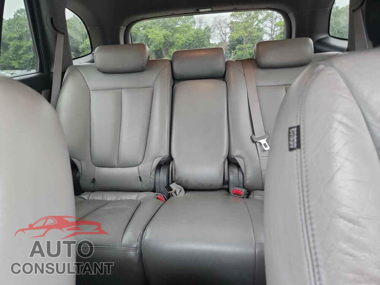 HYUNDAI SANTA FE 2009 - 5NMSG13D09H271775