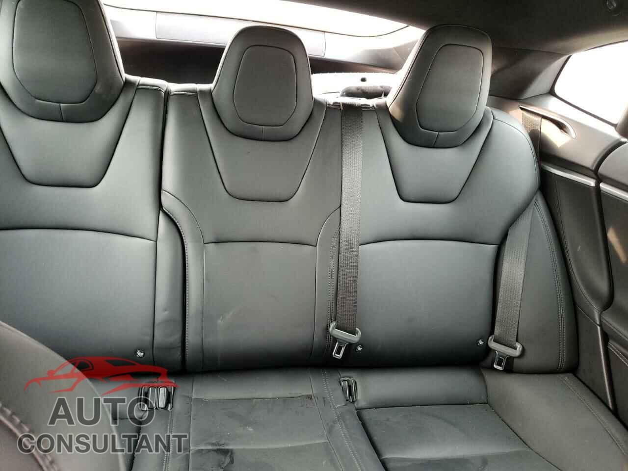 TESLA MODEL S 2017 - 5YJSA1E27HF222652