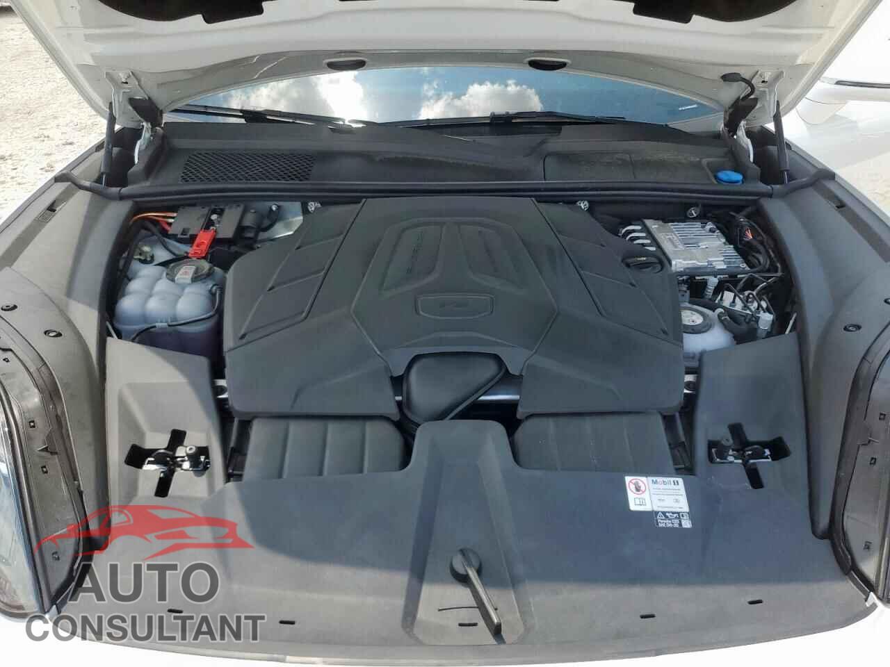 PORSCHE CAYENNE 2024 - WP1AE2AY4RDA29821