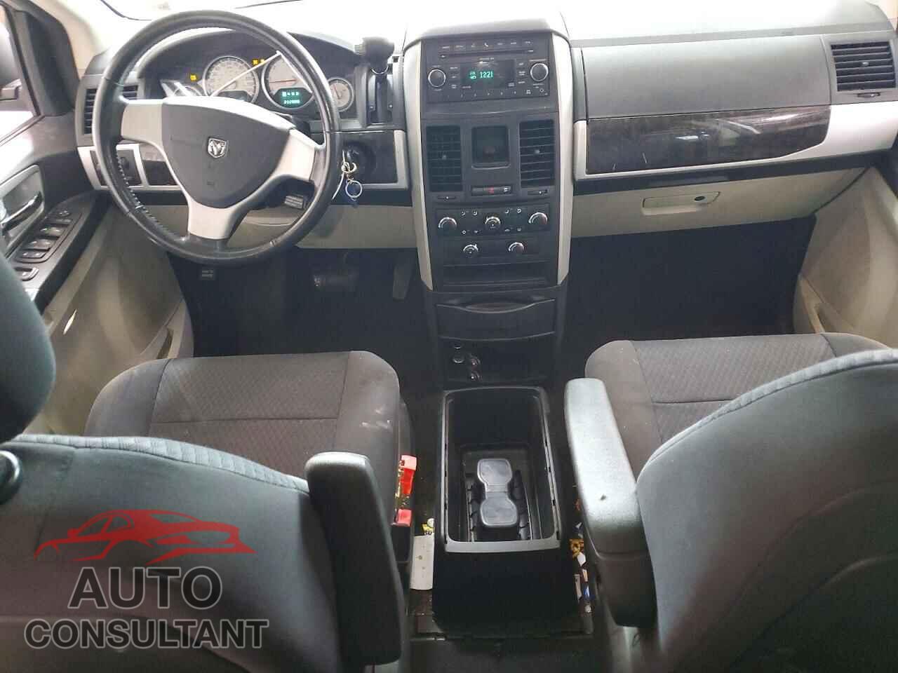 DODGE CARAVAN 2010 - 2D4RN5D18AR265638