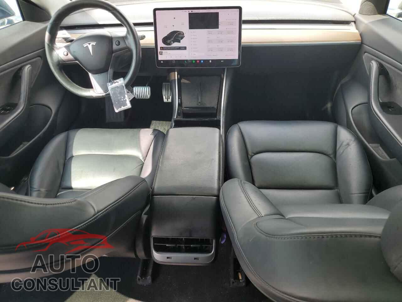 TESLA MODEL 3 2018 - 5YJ3E1EB7JF109377