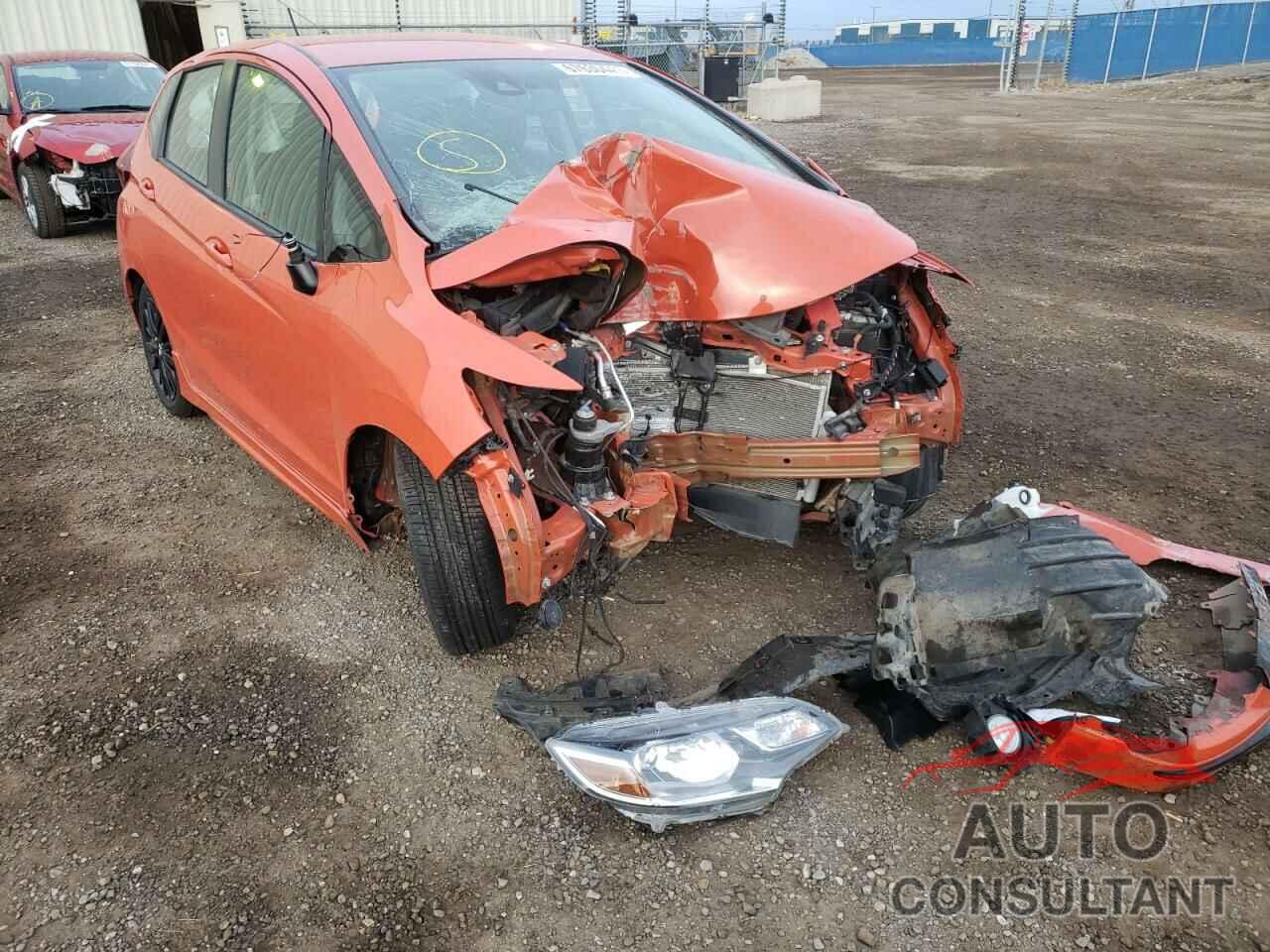 HONDA FIT 2018 - 3HGGK5H61JM101059
