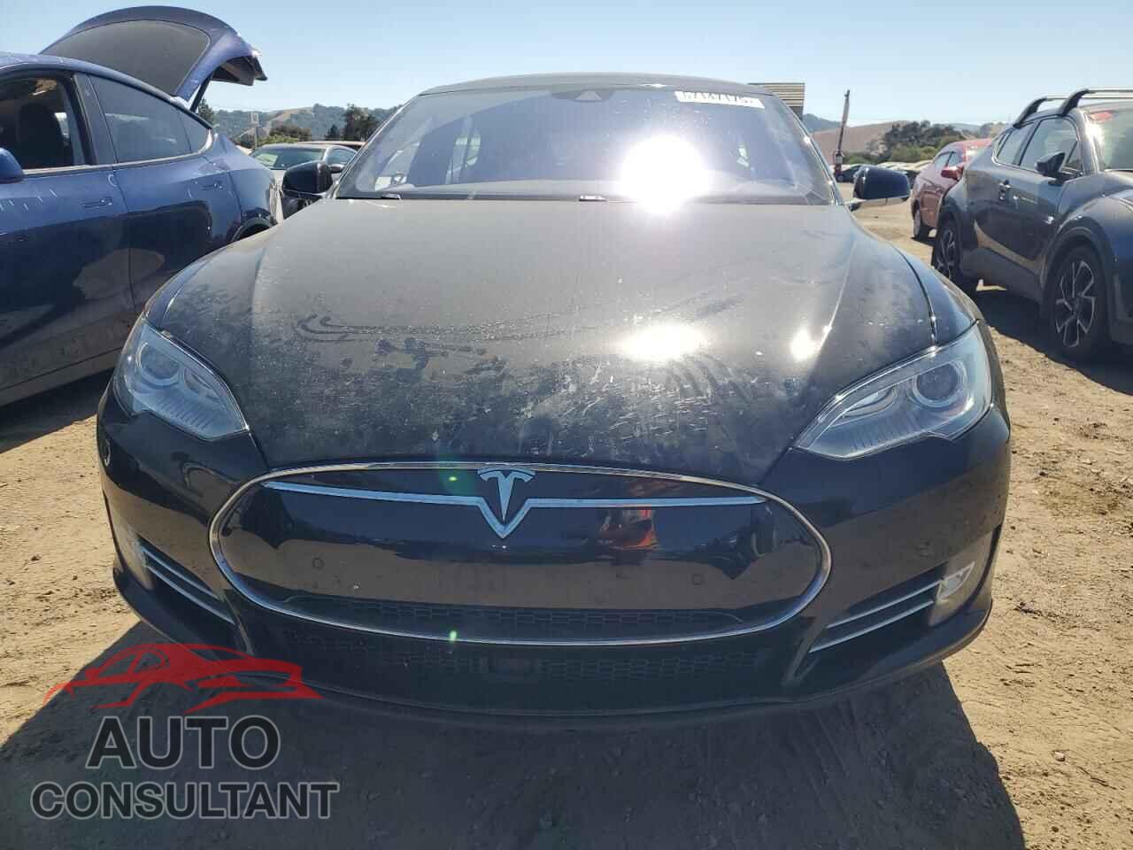TESLA MODEL S 2015 - 5YJSA1E17FF114441