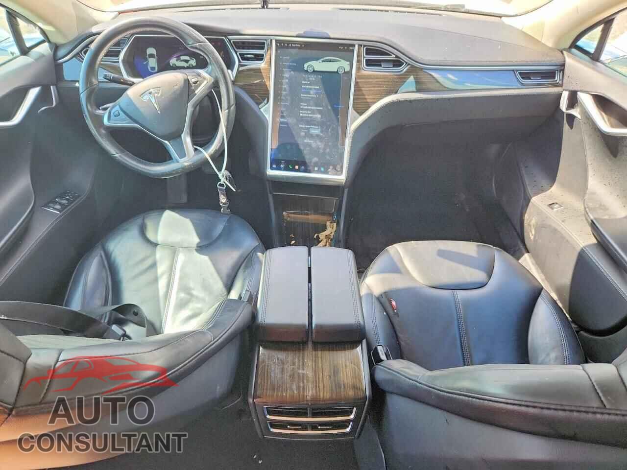 TESLA MODEL S 2014 - 5YJSA1H11EFP33935